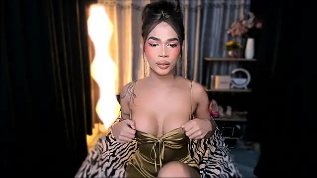 ShannelKeller online show from 02/09/26, 01:42