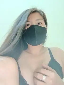 Lyly-68688 online show from 05/22/26, 02:30