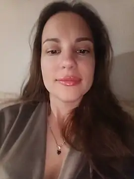 She-Moon online show from 05/28/26, 06:49
