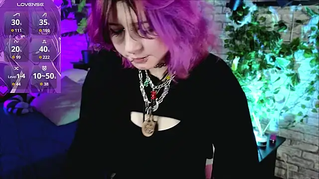 Ashley Veil online show from 04/16/26, 08:42