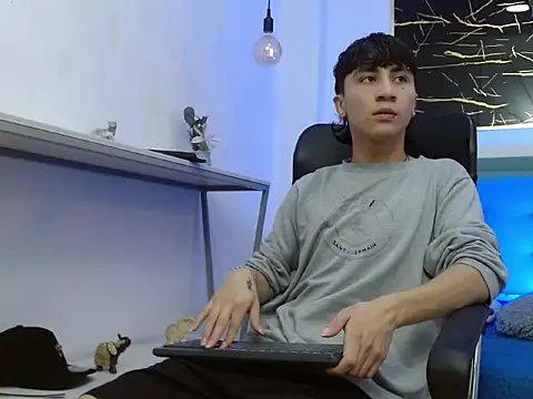 XanderGrey8 online show from 02/02/26, 07:12