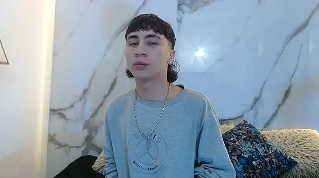 XanderGrey8 online show from 03/18/26, 07:17