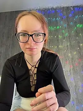 coy girl  online show from 02/07/26, 11:58