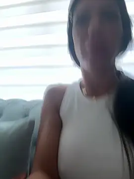 Missolevelvet online show from 05/24/26, 08:19