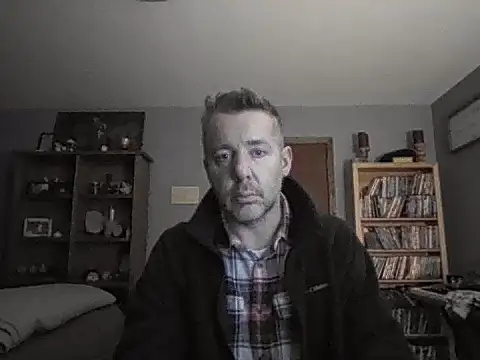 Snapshot of chrisw8140 chatting on 02/05/26, 12:15 chrisw8140 online show from 02/05/26, 12:15