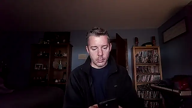 Snapshot of chrisw8140 chatting on 02/17/26, 05:30 chrisw8140 online show from 02/17/26, 05:30