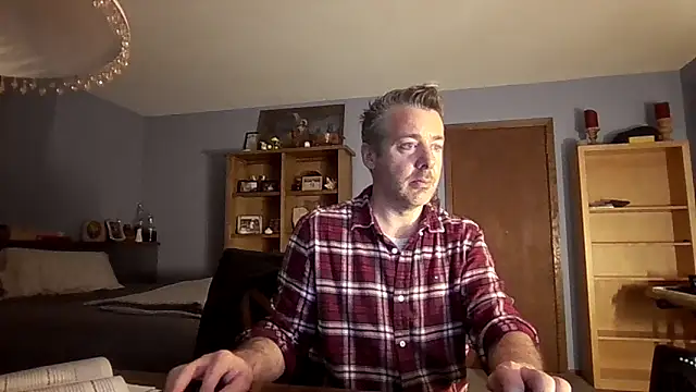 chrisw8140 online show from 03/15/26, 03:12