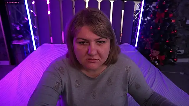 EmmaKanee online show from 01/13/26, 01:27