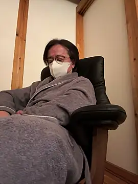 Snapshot of hiroshi-1964 chatting on 01/31/26, 09:35 hiroshi-1964 online show from 01/31/26, 09:35