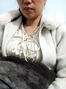 Snapshot of CML93 chatting on 02/10/26, 02:04 CML93 online show from 02/10/26, 02:04