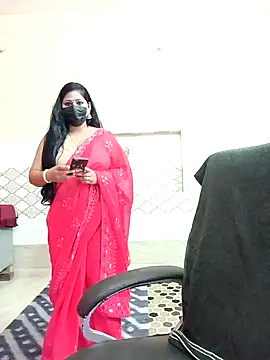 Cute purnima143 online show from 04/04/26, 05:38