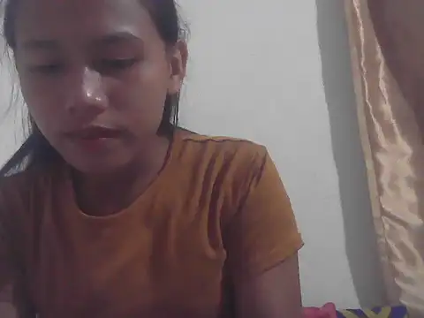 lovelypinay31xx online show from 04/09/26, 11:04