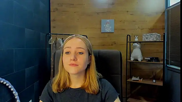 DonnaCole online show from 05/21/26, 09:16