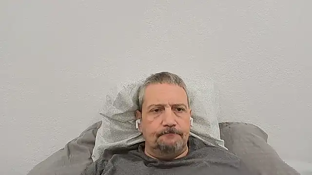 ShayB12 online show from 01/12/26, 05:29