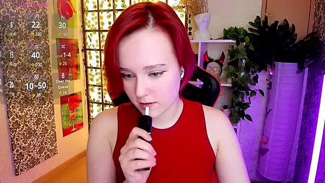 Ellie Heavenly online show from 04/19/26, 07:18