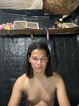 HugeAgatha online show from 02/13/26, 02:13