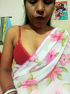 Snapshot of Dropati35 chatting on 04/04/26, 05:43 Dropati35 online show from 04/04/26, 05:43