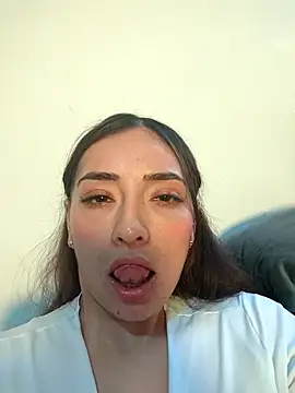 Snapshot of anny_bianchy chatting on 07/22/26, 03:59 anny bianchy online show from 07/22/26, 03:59