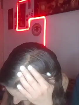 Snapshot of AlexxaAndRileyy chatting on 01/18/26, 02:15 AlexxaAndRileyy online show from 01/18/26, 02:15