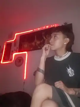 Snapshot of AlexxaAndRileyy chatting on 02/05/26, 11:59 AlexxaAndRileyy online show from 02/05/26, 11:59