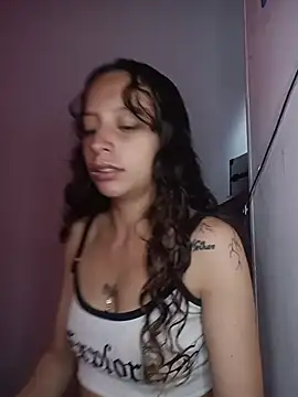 Snapshot of AlexxaAndRileyy chatting on 02/14/26, 12:35 AlexxaAndRileyy online show from 02/14/26, 12:35