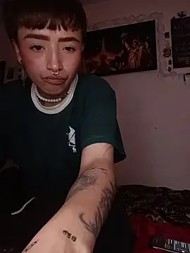 Snapshot of AlexxaAndRileyy chatting on 02/15/26, 11:34 AlexxaAndRileyy online show from 02/15/26, 11:34