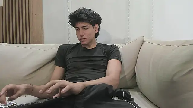 noahx valko online show from 01/18/26, 12:42