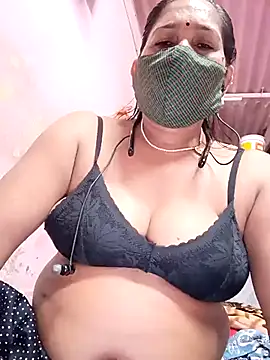 Snapshot of gessydiy chatting on 07/23/26, 04:49 gessydiy online show from 07/23/26, 04:49