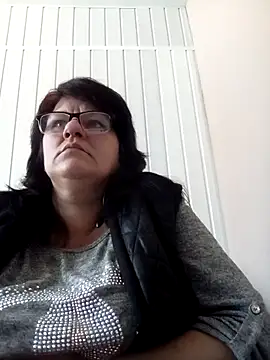 Snapshot of NysiOlsen chatting on 01/13/26, 10:42 NysiOlsen online show from 01/13/26, 10:42