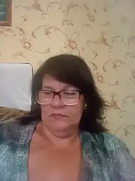 Snapshot of NysiOlsen chatting on 07/17/26, 03:39 NysiOlsen online show from 07/17/26, 03:39