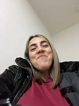 Paulinaa bella online show from 02/13/26, 04:47