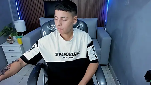 Liam9  online show from 02/03/26, 01:05