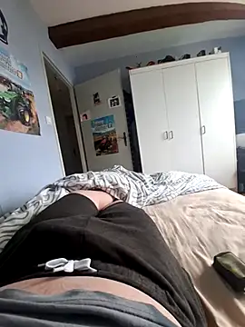 n-alan88 online show from 04/05/26, 01:52