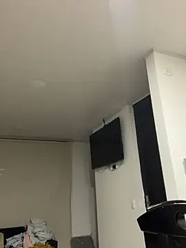 Pretty  Milf online show from 02/28/26, 09:54