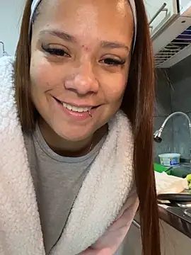 Pretty  Milf online show from 03/02/26, 09:49