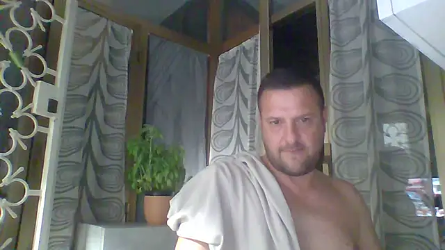 ROMASSAGGEXXX online show from 06/04/26, 11:11