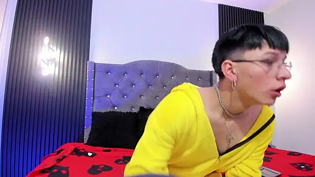 Alexander Collinss online show from 02/03/26, 02:53