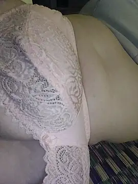 TamilDreamgirl08 online show from 04/14/26, 05:08