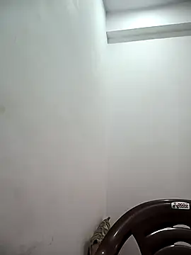 Your-Sasha7 online show from 04/05/26, 05:15