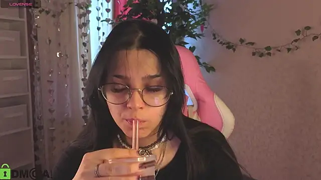 Leslie Wholsh online show from 03/16/26, 09:24