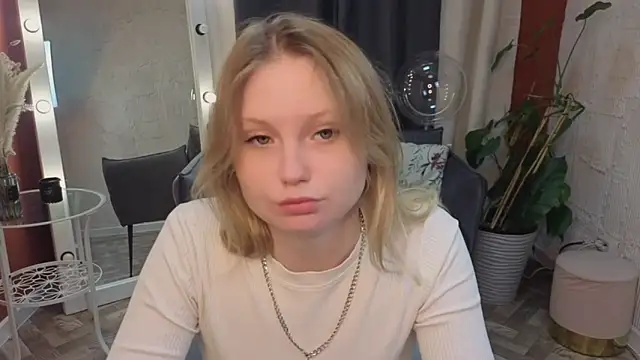 Sweet M1la online show from 03/01/26, 11:45