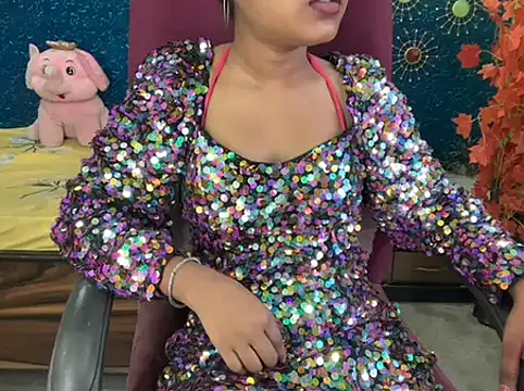 Snapshot of Brown-beauty chatting on 07/05/26, 01:18 Brown-beauty online show from 07/05/26, 01:18