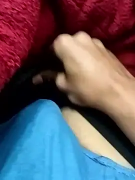 sexyyguy12334 online show from 01/13/26, 02:00