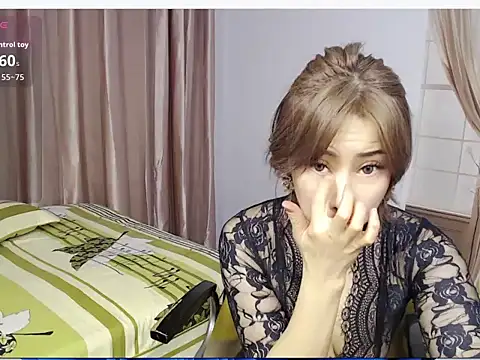 lucyyanyan online show from 02/13/26, 12:01