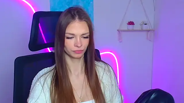 Snapshot of Lina_Loveuu chatting on 02/24/26, 12:25 Lina Loveuu online show from 02/24/26, 12:25