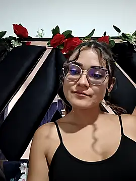 Freyarosse online show from 02/18/26, 11:01