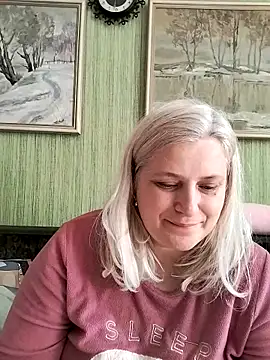 NyushaLollipop online show from 04/04/26, 07:28