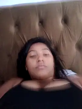 MichelyMaia online show from 01/15/26, 03:27