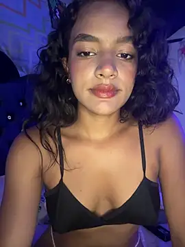 Nyxx Velariia online show from 05/24/26, 03:22