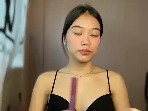 lovely amara19 online show from 02/27/26, 05:51